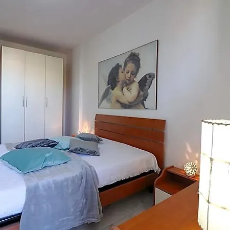 Szálloda Zaras House 4*
